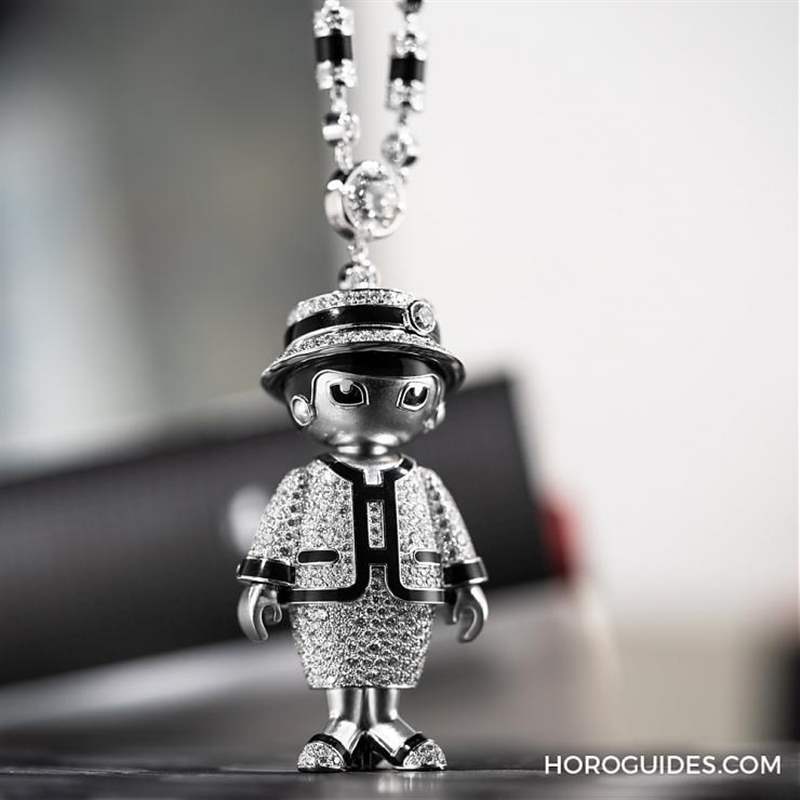 CHANEL - 香奈兒女士來(lái)了！ ｜CHANEL COCO座鐘& COCO長(zhǎng)項(xiàng)鏈表