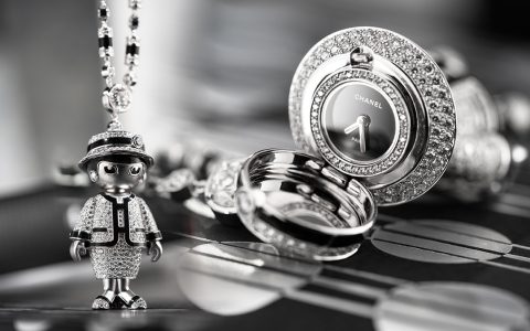 香奈兒女士來了?。麮HANEL COCO座鐘& COCO長項鏈表