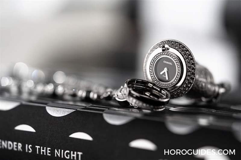 CHANEL - 香奈兒女士來(lái)了！ ｜CHANEL COCO座鐘& COCO長(zhǎng)項(xiàng)鏈表