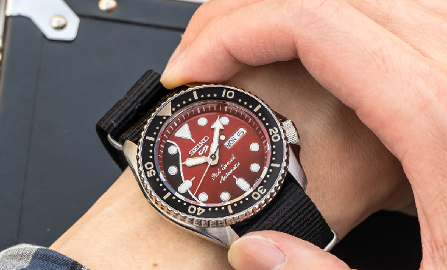 搖滾迷燃起來！ SEIKO 5 x 皇后合唱團Brian May 聯(lián)名表