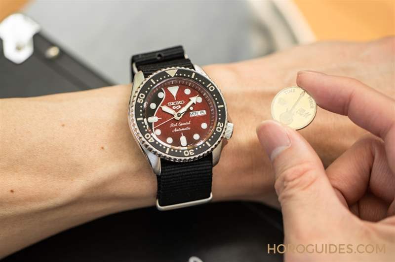 SEIKO - 搖滾迷燃起來！ SEIKO 5 x 皇后合唱團Brian May 聯(lián)名表