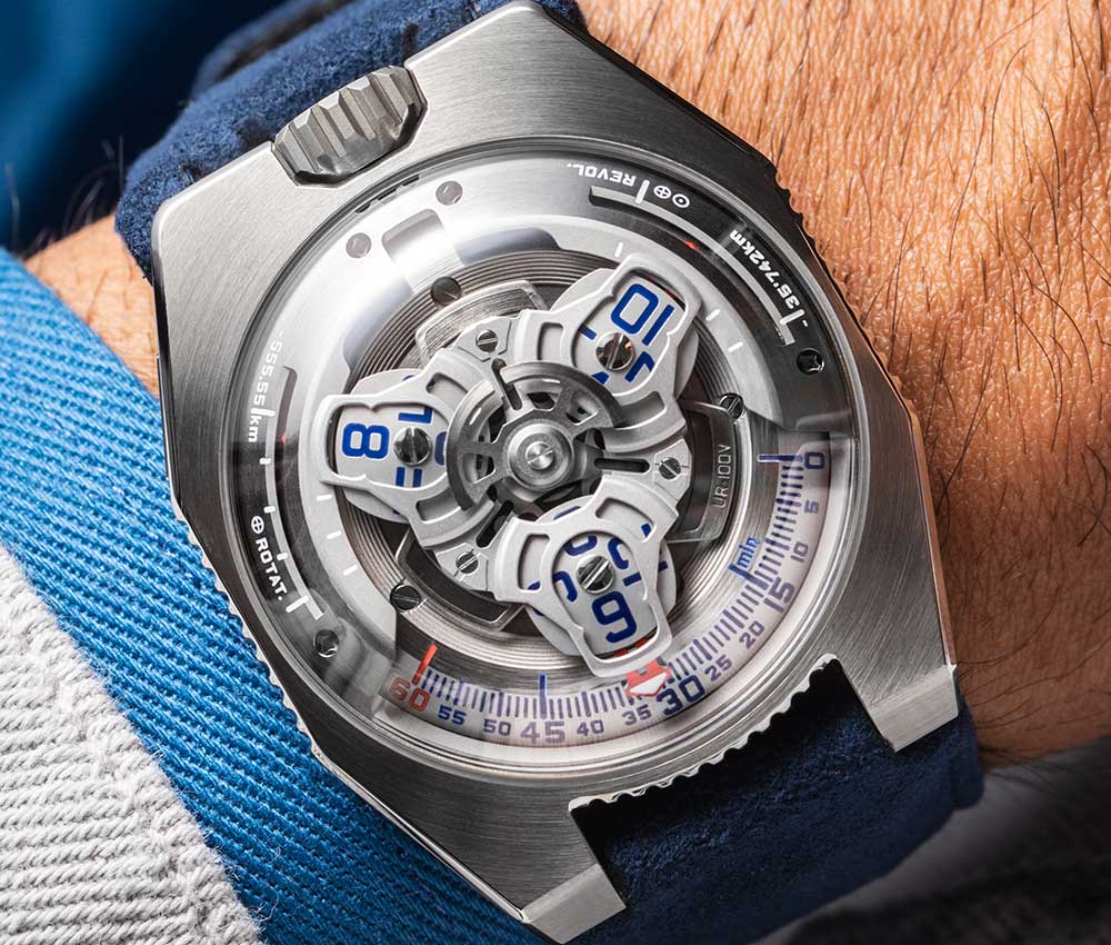 URWERK UR-100V 鐵，突出顯示色調