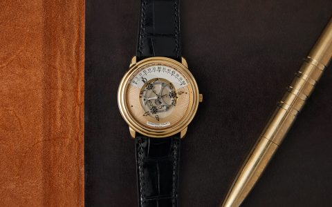 購買、銷售和收集九款許多收藏家仍然忽視的 90 年代嚴肅手表——但不應該