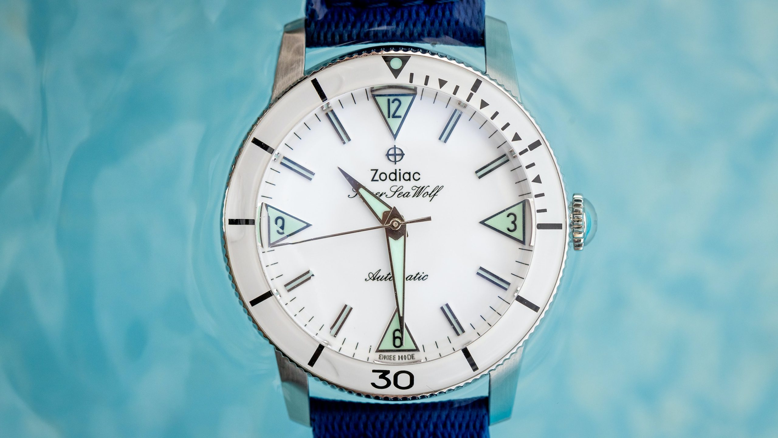 只是因為夏天是為了戴上你通常不會戴的手表