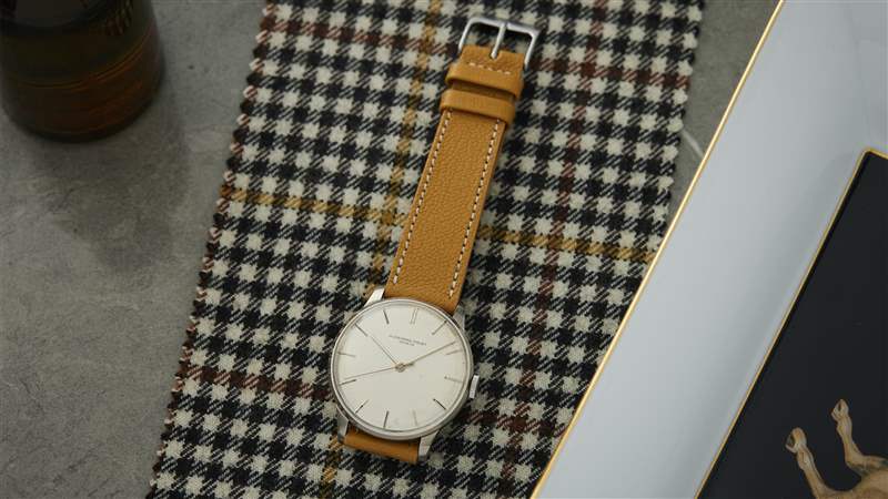 復(fù)古手表：1960 年代勞力士掛鐘、1963 年為巴基斯坦空軍提供的歐米茄海馬和 1950 年代愛(ài)彼