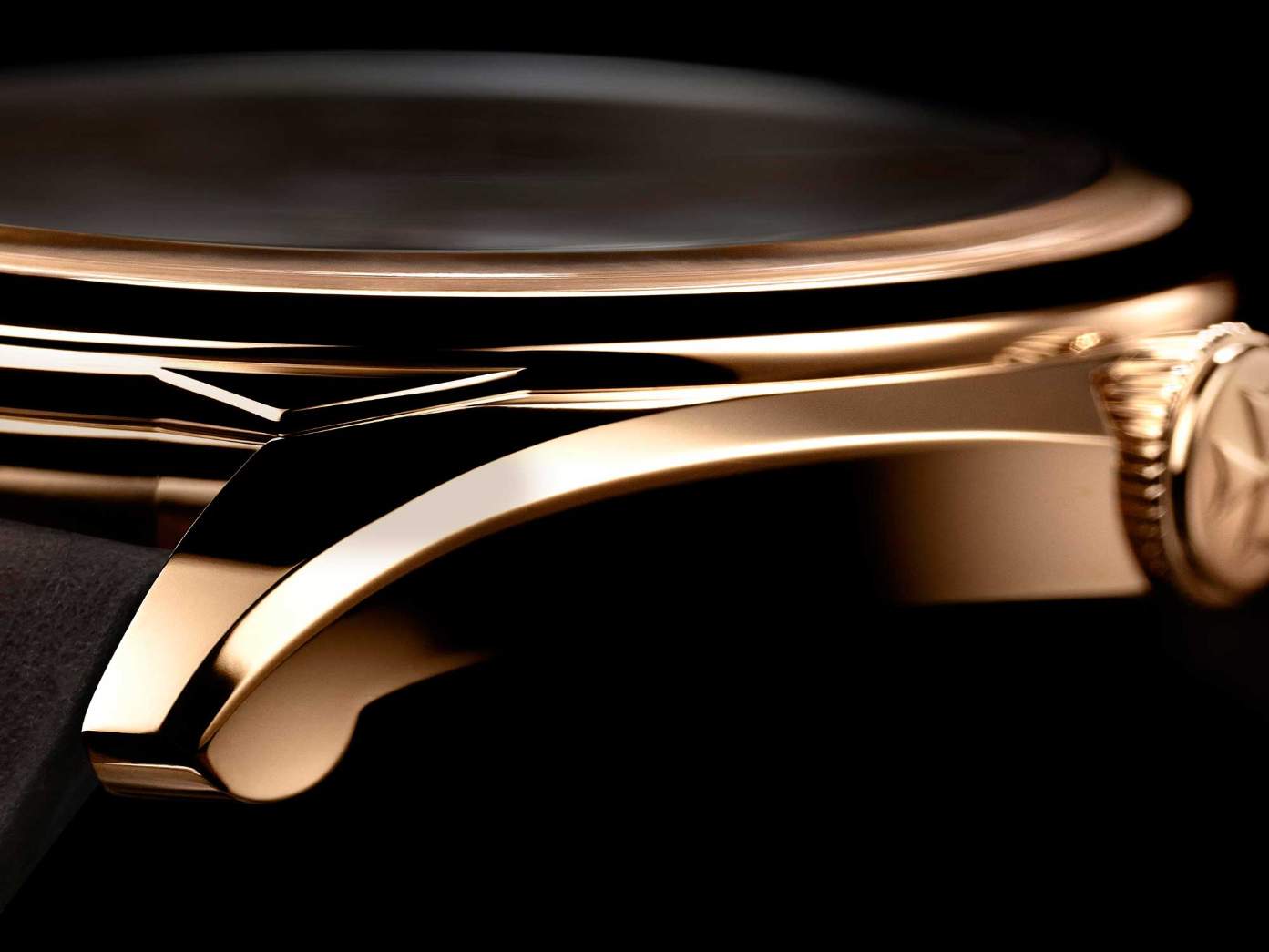 江詩(shī)丹頓推出五十六系列棕褐色版本Ref.6073