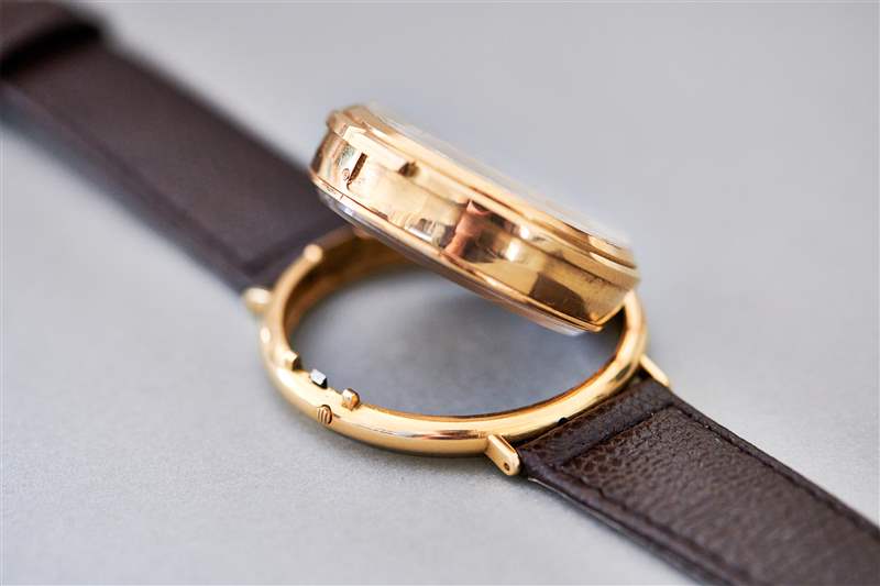 喬治丹尼爾斯彈簧表殼陀飛輪