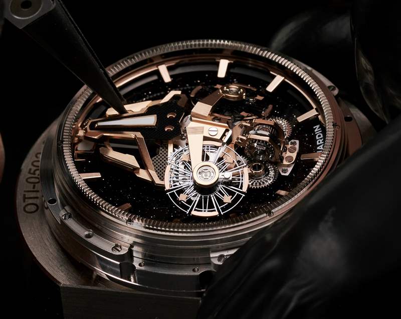 Ulysse Nardin Freak S 自動腕表帶雙 DiamonSil 調(diào)節(jié)系統(tǒng)