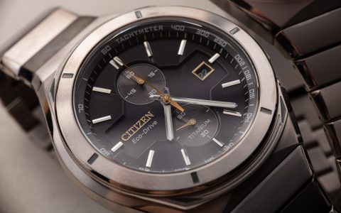 動手： 2020 年公民超級鈦盔甲 CA7050-57H、CA7058-55E、AW1660-51H 手表