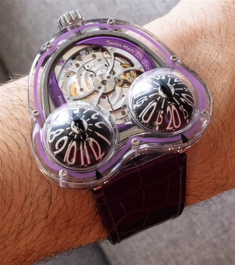 動手操作：MB&F HM3 Frog X Purple Watch