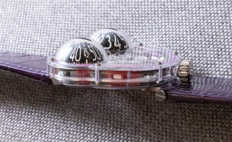 動手操作：MB&F HM3 Frog X Purple Watch