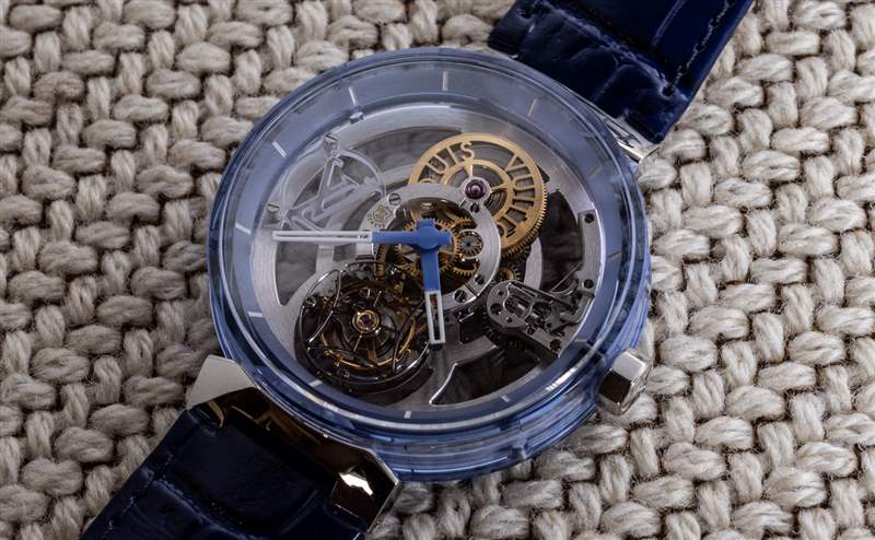 動(dòng)手操作：路易威登 Tambour Moon Flying Tourbillon Poincon de Geneve 藍(lán)色藍(lán)寶石腕表