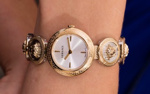 動手：范思哲 Medusa Stud Icon 女士手表