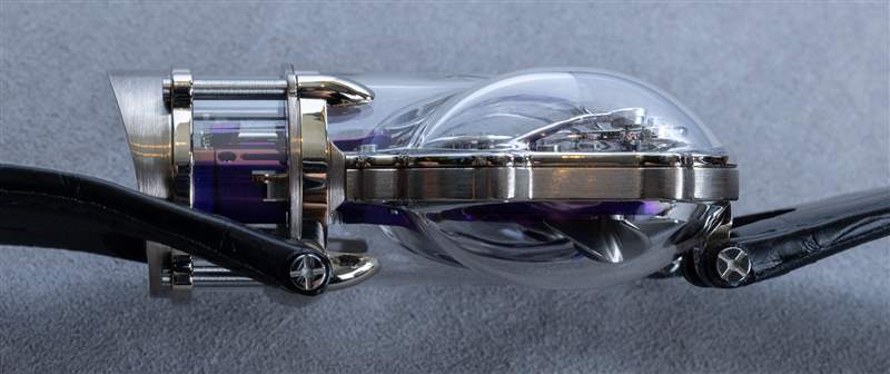 動(dòng)手操作：MB&F Horological Machine 9 Sapphire Vision HM9-SV 手表