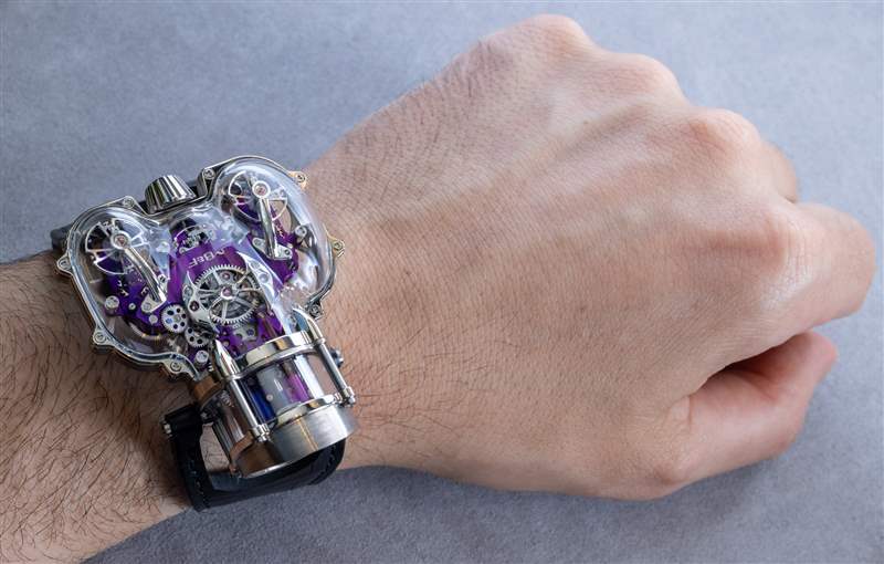 動(dòng)手操作：MB&F Horological Machine 9 Sapphire Vision HM9-SV 手表