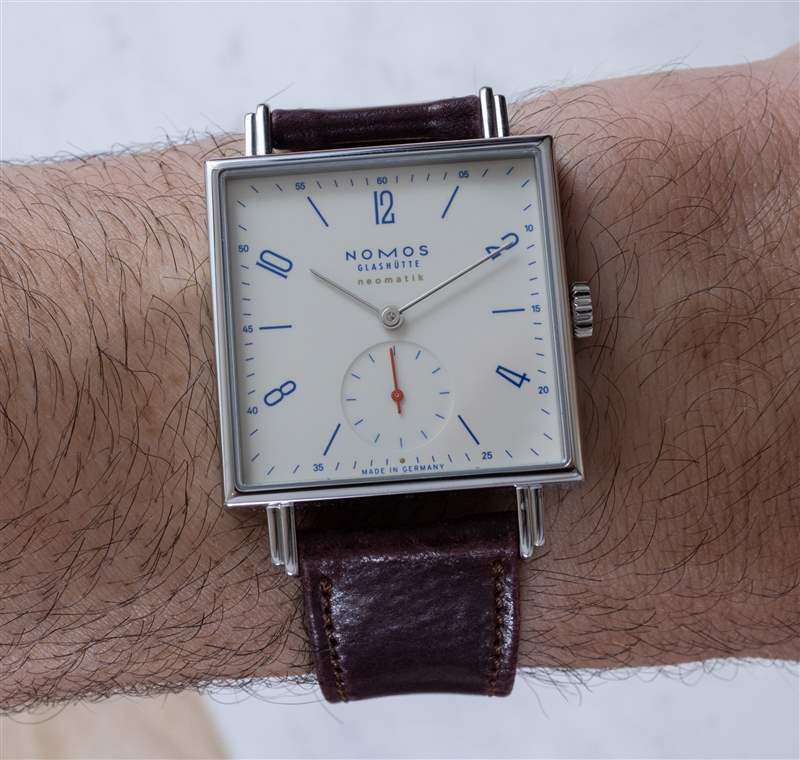 觀看評(píng)論：Nomos Tetra Neomatik 175 限量版