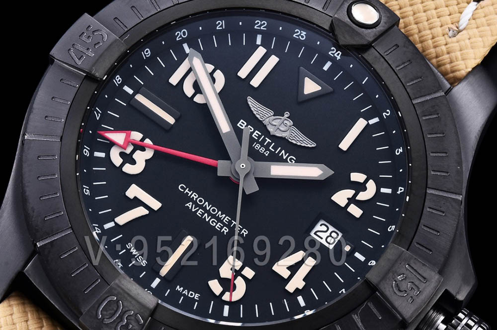 GF廠百年靈GMT雙時區(qū)夜間任務(wù)版45毫米復(fù)仇者評測