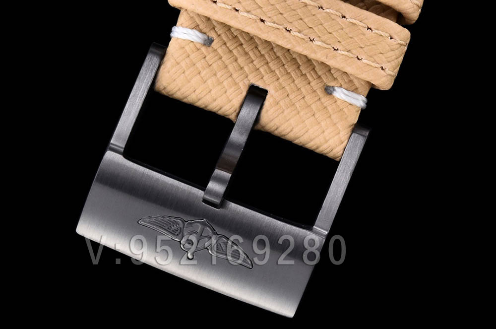 GF廠百年靈GMT雙時區(qū)夜間任務(wù)版45毫米復(fù)仇者評測