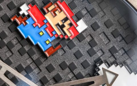 與羅曼杰羅姆超級馬里奧兄弟一起重溫我的童年。手表