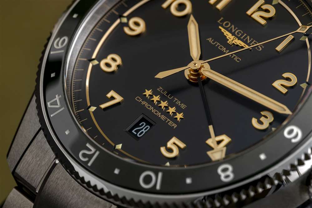 介紹Longines的最新款是42毫米“True”GMT，起價低于3000美元