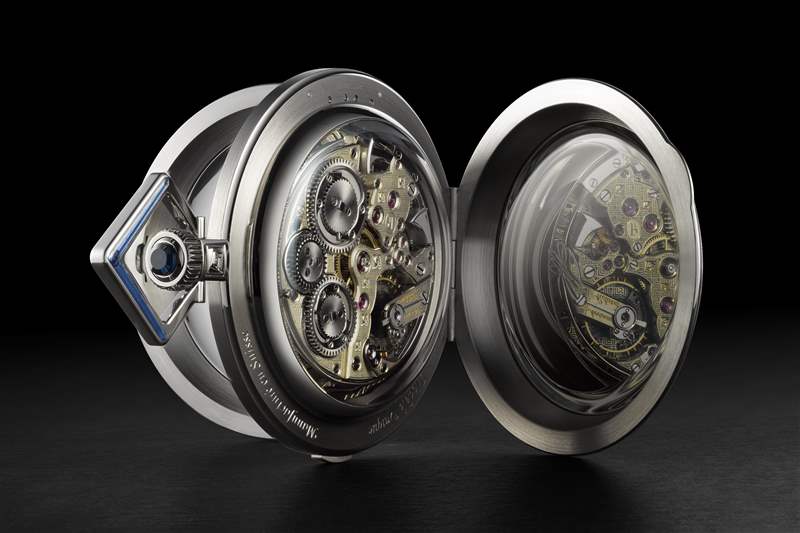 La Rose Carrée 懷表，表蓋打開，顯示機芯