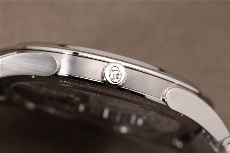 Parmigiani Tonda PF Micro Rotor Grey Dial Steel 側面輪廓