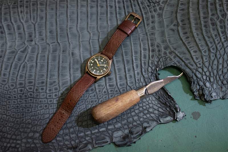 萬(wàn)國(guó)表飛行員自動(dòng)腕表36 For The Rake And Revolution