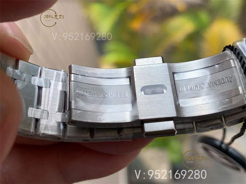 ZF廠愛彼15400皇家橡樹復(fù)刻實(shí)拍做工怎么樣,超薄鋼王-復(fù)刻表