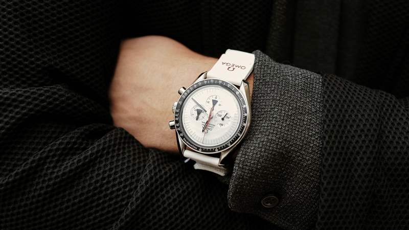 照片報(bào)道歐米茄最新發(fā)布的景點(diǎn)和場景（和超霸）