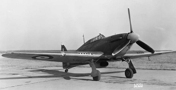 CX瑞士軍事颶風(fēng)限量版腕表