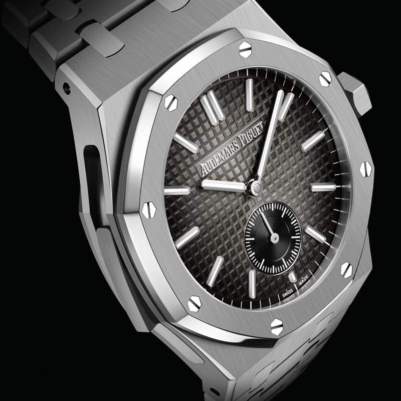 介紹愛彼剛剛放棄了兩個高度并發(fā)癥，出乎意料