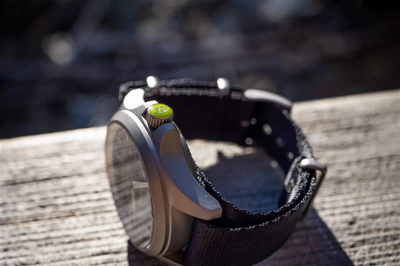 親身體驗(yàn)這款鋒利的手表讓我回到了EDC世界