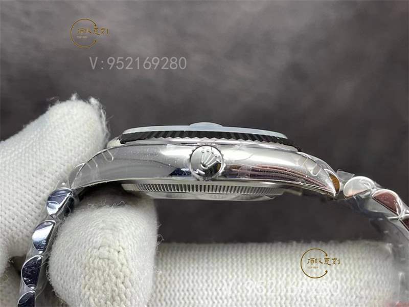 VS廠勞力士36mm日志棕櫚綠盤腕表評(píng)測(cè),爆款推薦搭載3235機(jī)芯