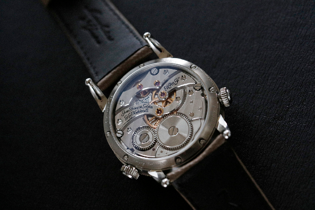 這件來自MB&F的獨(dú)特作品改變了我們對表耳的了解