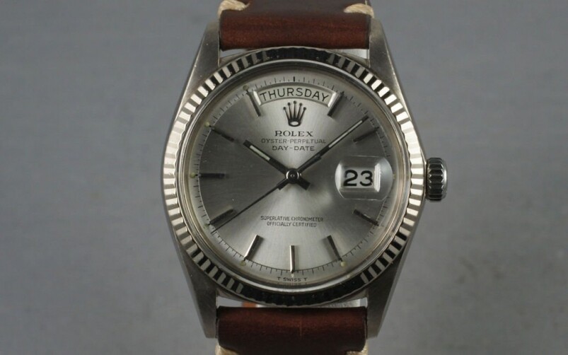 在可信的分銷商買新表當然少一份擔心，而且享有很好的服務，但對于新