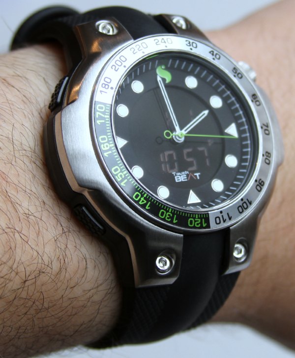 運(yùn)動者觸摸節(jié)拍人力資源手表