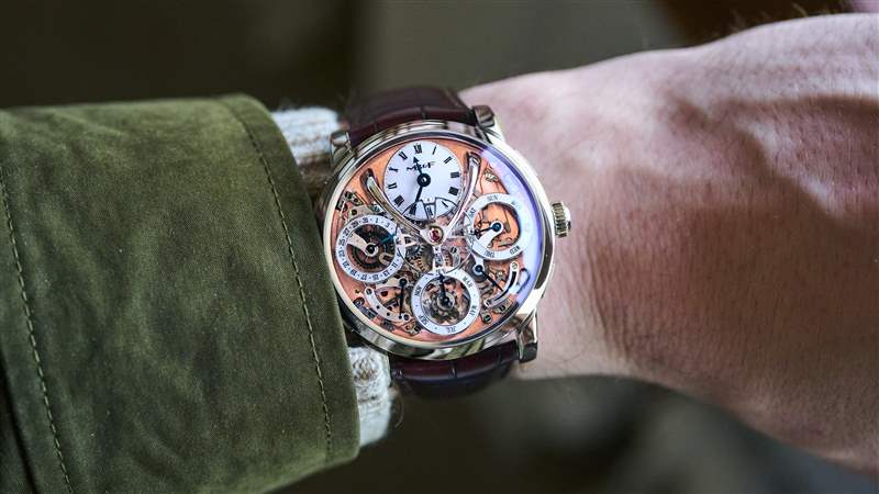 三文魚(yú)表盤(pán)MB&F Legacy Machine萬(wàn)年歷