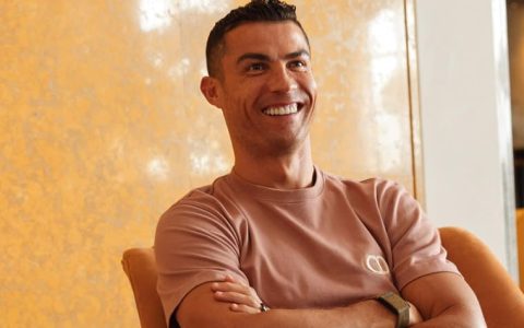 C羅開始賣手表？！足球天王投資二手表交易平臺加碼秀出滿天星夯表