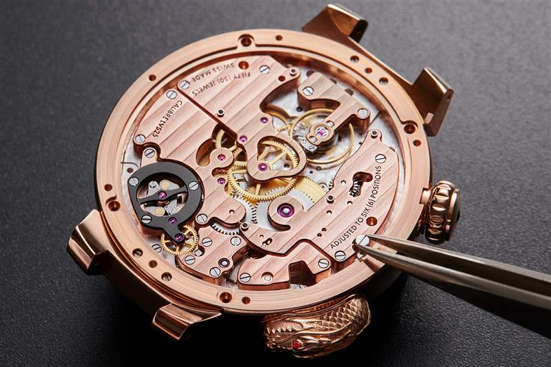 Louis Vuitton推出高級(jí)腕表新作：Tambour Fiery Heart動(dòng)偶腕表、Tambour Opera動(dòng)偶腕表，Tambour Moon飛行陀飛輪日內(nèi)瓦印記系列腕表