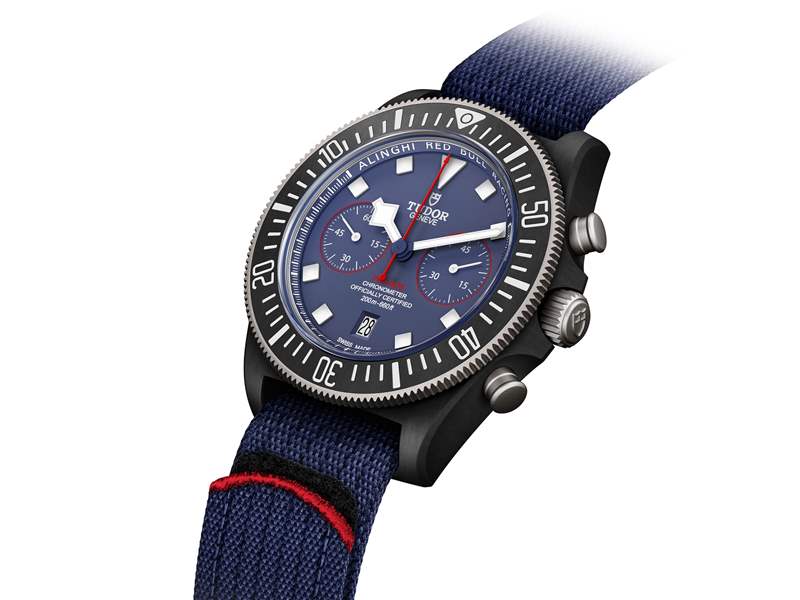 『新表』帝舵推出Pelagos FXD Alinghi Red Bull Racing Edition大三針腕表和計時碼表：碳復合材料表殼，藍白灰帆船色