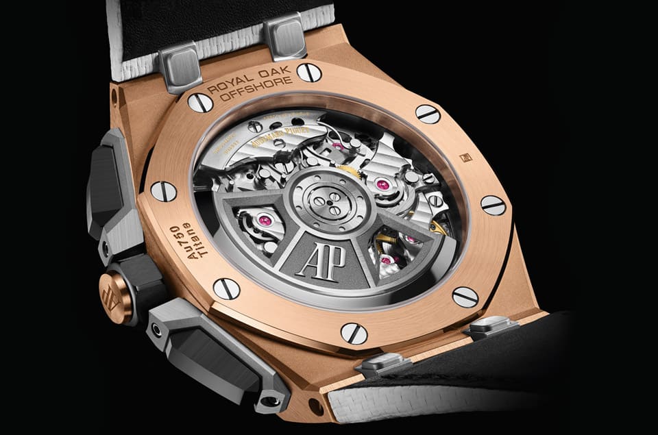 愛彼同步釋出兩款皇家橡樹離岸型自動上鏈計(jì)時(shí)碼表異材質(zhì)搭配造型吸睛