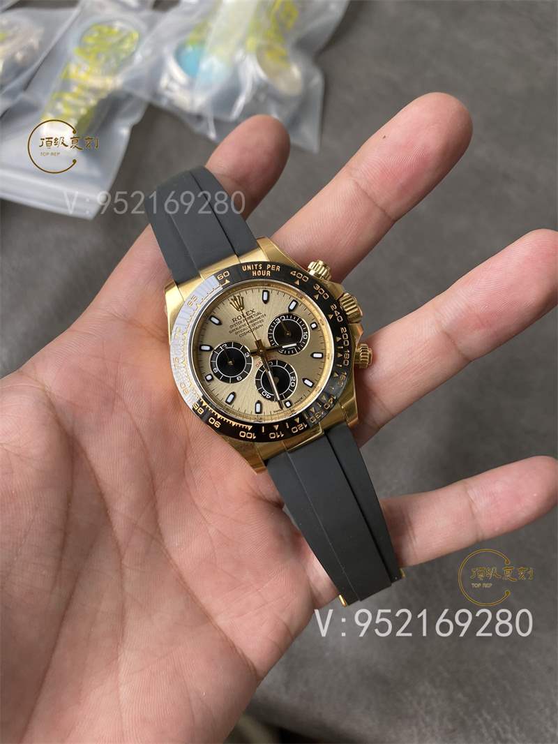 勞力士余文樂迪通拿4130機(jī)芯復(fù)刻表BT廠和C廠那個做的好