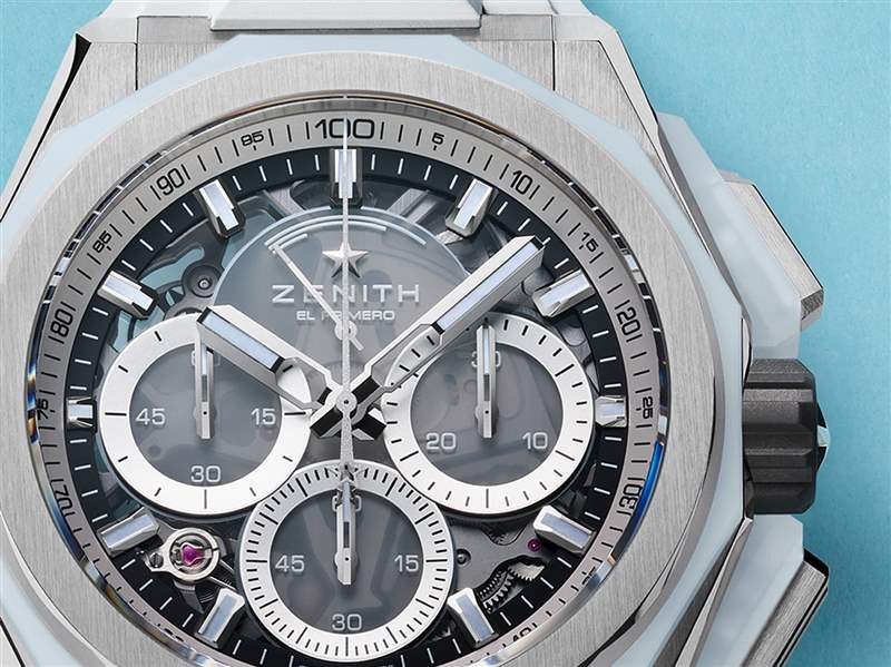 真力時(shí)推出Defy Extreme Glacier冰川主題鏤空高頻計(jì)時(shí)碼表