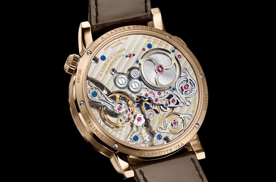 朗格Zeitwerk十進(jìn)制三問表改采品牌獨家蜂蜜金材質(zhì)亮相