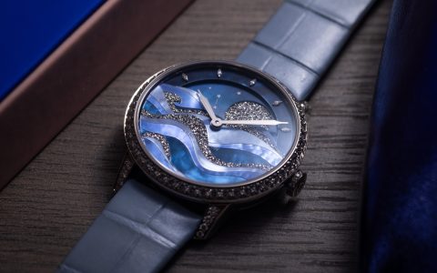 Arnold & Son招牌超大月相窗以釕晶體形塑又美又魔幻的夜色美學(xué)|恒久月相38午夜潮汐腕表