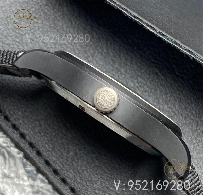 M+廠萬(wàn)國(guó)飛行員馬克黑桃A質(zhì)量怎么樣,陶瓷表殼與全夜光表盤(pán)